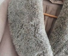 M&S wool and cashmere mix light taupe longline coat with detachable luxurious faux fur collar Sz 12 L (Fit 14-16UK)