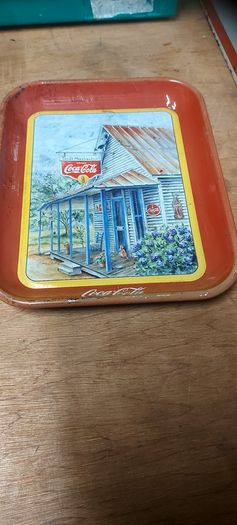 Coca cola metal drinks tray,used condition, see pictures for condition good solid used condition, nice display advertising item, buyer collects or pays postage thank you, sold as is ,front good ,back small bit of surface rust,,