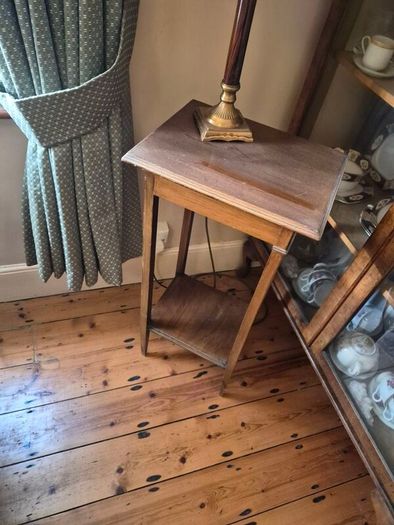 Vintage Mid-Century Two-Tier Plant Stand / Lamp Table
