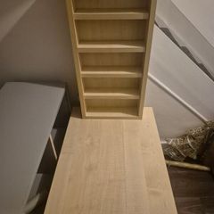 Nail station