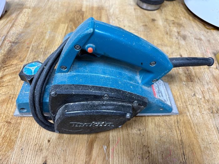 Makita 1902 Planer. 110V.
