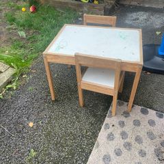 ikea kids table and chairs