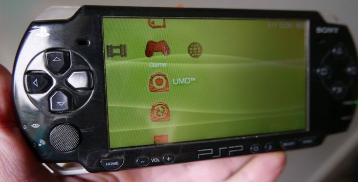 Sony PSP 2000 PlayStation Portable System
