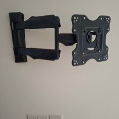 Tv bracket