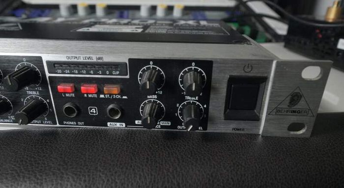 Behringer Powerplay Pro XL HA4700 Headphone Amp