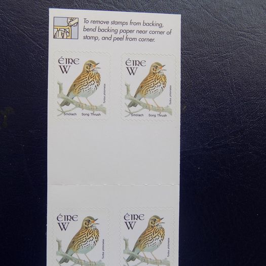 Irish Definitive Stamp booklet."W" worldwide.Self-Adhesive.10 stamps.MNH.