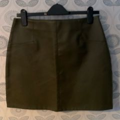 khaki skirt
