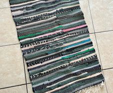 bathroom rug