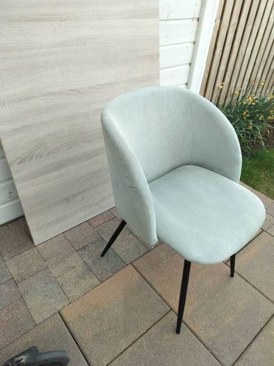 Velvet chair