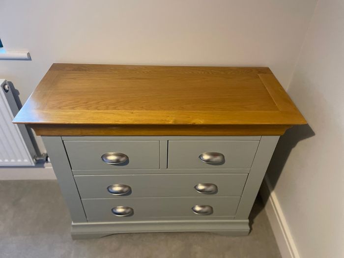 Chest of Drawers