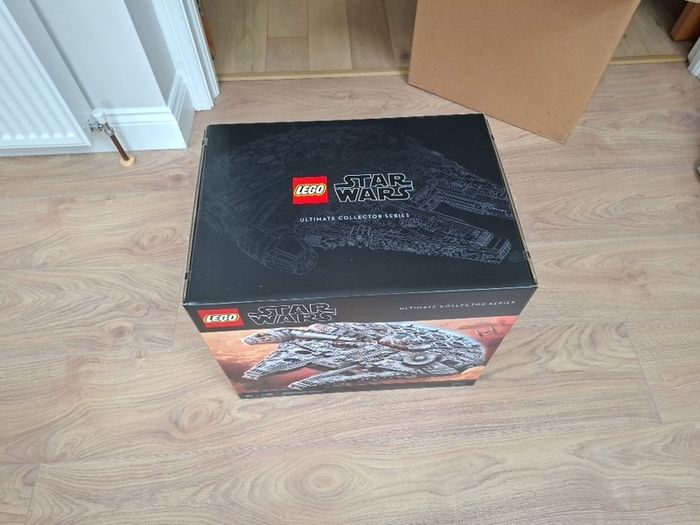 Lego Millenium Falcon 7592