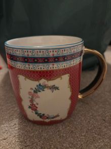 Brand New Carolyn Donnelly Letter C Mug