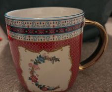 Brand New Carolyn Donnelly Letter C Mug