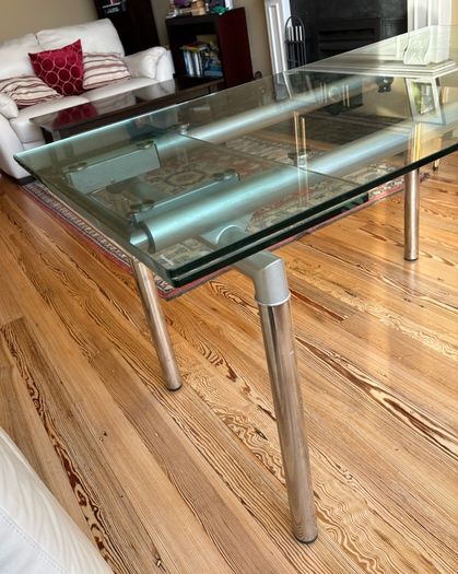 Glass kitchen table - Extendable