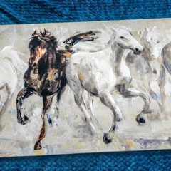 Large horses painting on canvas