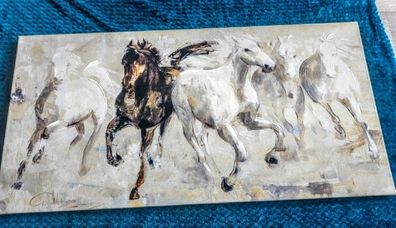 Large horses painting on canvas