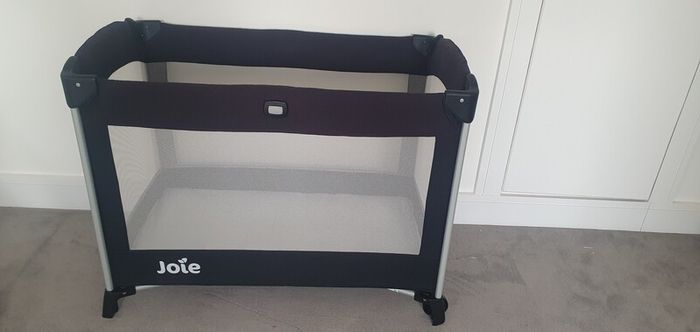Joie Kubbie Cot