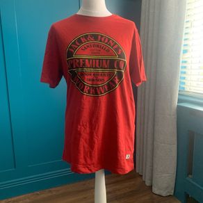 Jack and Jones men's t shirt. Size L
