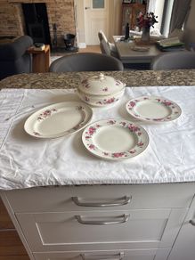 Arklow pieces