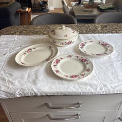 Arklow pieces