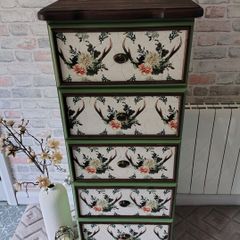 Tall boy chest of drawers