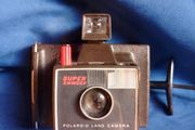 Vintage Polaroid Super Swinger Instant Camera (1970s)