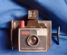 Vintage Polaroid Super Swinger Instant Camera (1970s)