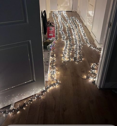 Christmas tree with 3000 led lights, ornaments