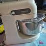 Electric mixer Image 2