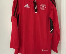 Man united replica tracksuit