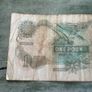 Bank of England 1 Pound Bank Note Collectable Image 5