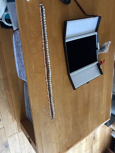 Vintage pearl necklace