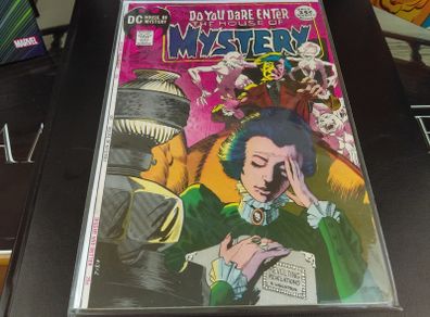 House Of Mystery ! Issue #194 ! Bronze Age Horror Comic from 1971 ! Current value of NM 140.00 Dollars !!
