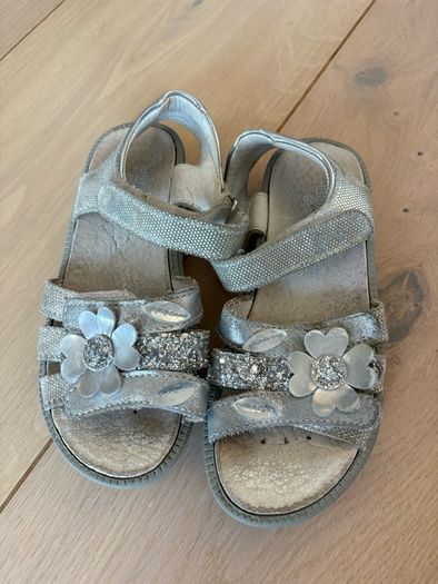 kids sandals
