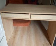 writing desk