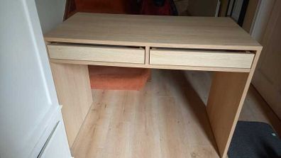 writing desk