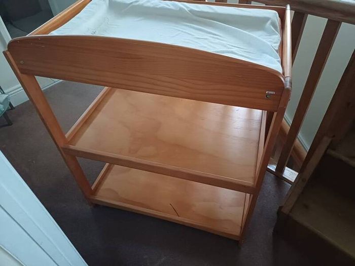 baby changing unit