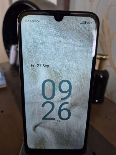 Doro 8100 smartphone