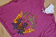 NEW Tshirt - S