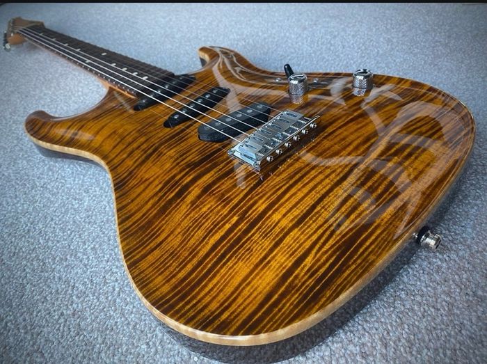suhr standard