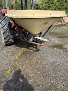 Vicon manure spreader