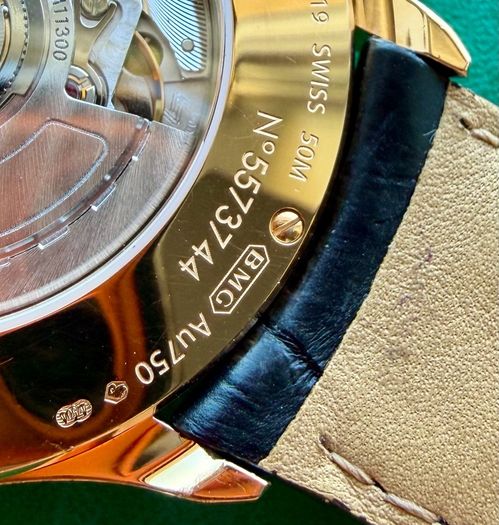 Baume & Mercier Clifton 18K Gold Watch