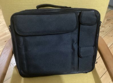 Centrix Laptop carry bag A4 size.