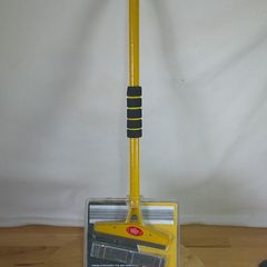 Workzone Long Handled Scraper Heavy Duty Stripping Tool Includes 5 Spare Blades