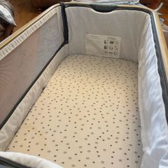 Tutti Bambino Cozee Co-Sleeper.