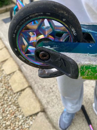 Stunt scooter