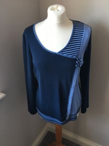 Comfortable Top Size 14