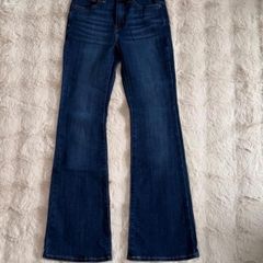 Levis 726 Flare jeans Size W24/L 30/ UK 6 High Rise in a gorgeous dark blue wash