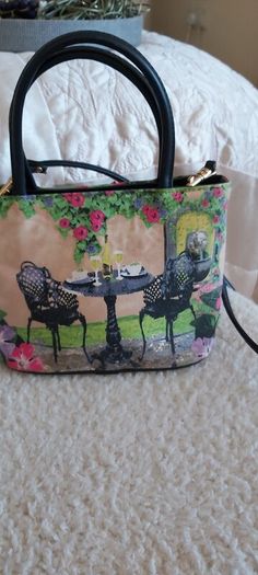 Ladies bag