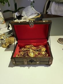 Pirates treasure chest
